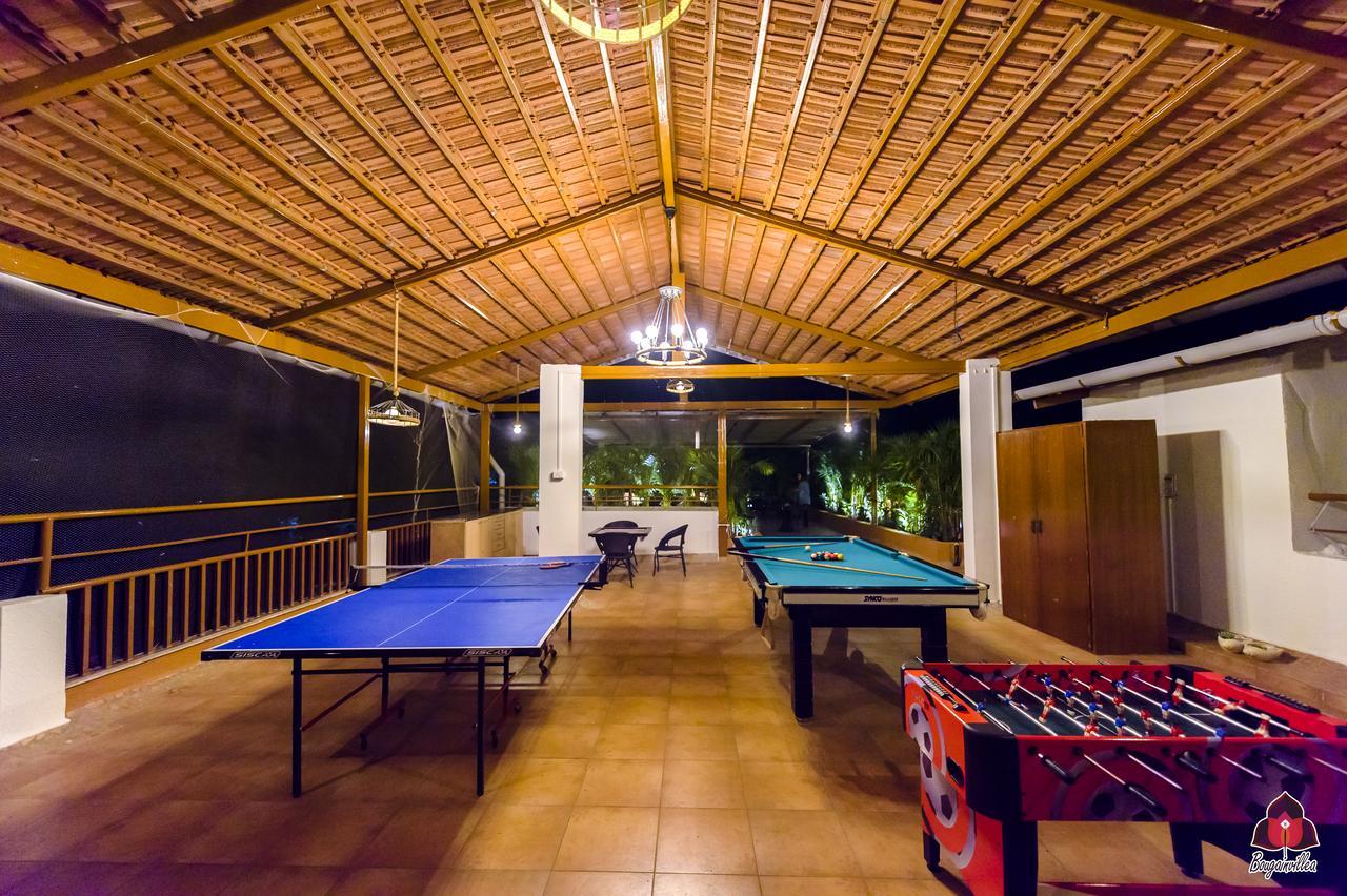 Bougainvillea Hotell Alībāg Exteriör bild